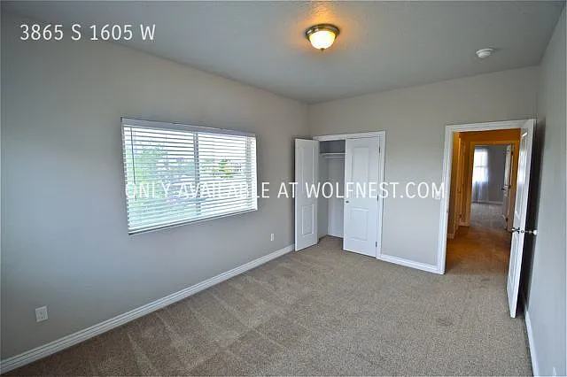 3865 S 1605 W — Photo 14
