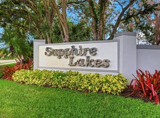 121 Gabriel Cir #1, Naples, FL 34104