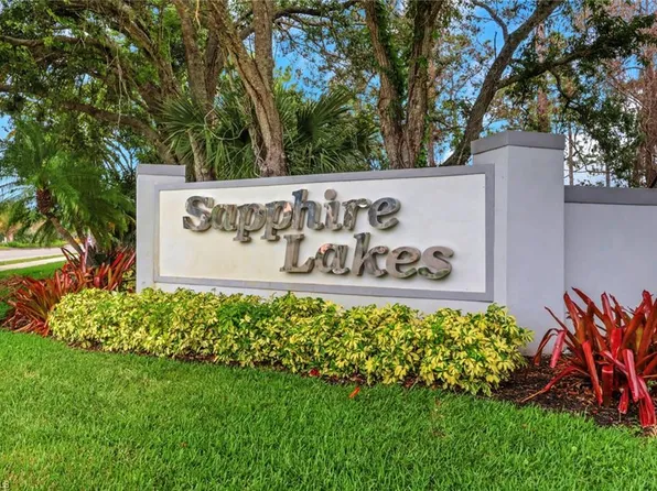 121 Gabriel CIR #1, NAPLES, FL 34104
