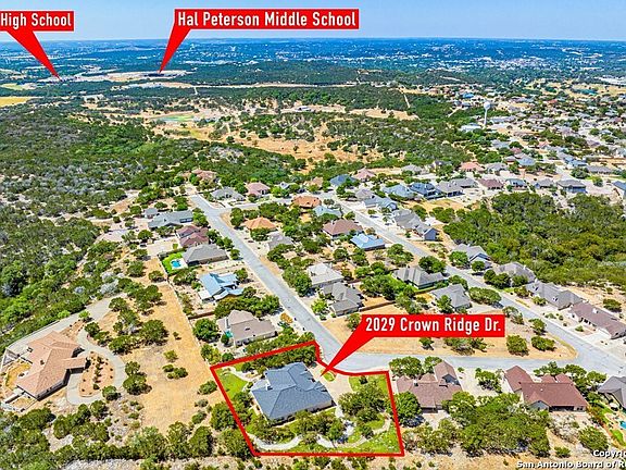 5th image of 2029 Crown Ridge