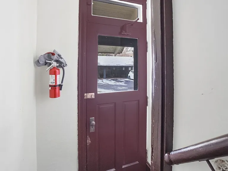 3523 Clifton Ave — Photo 4