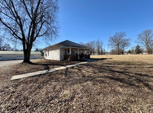 607 E Center St, Hymera, IN 47855