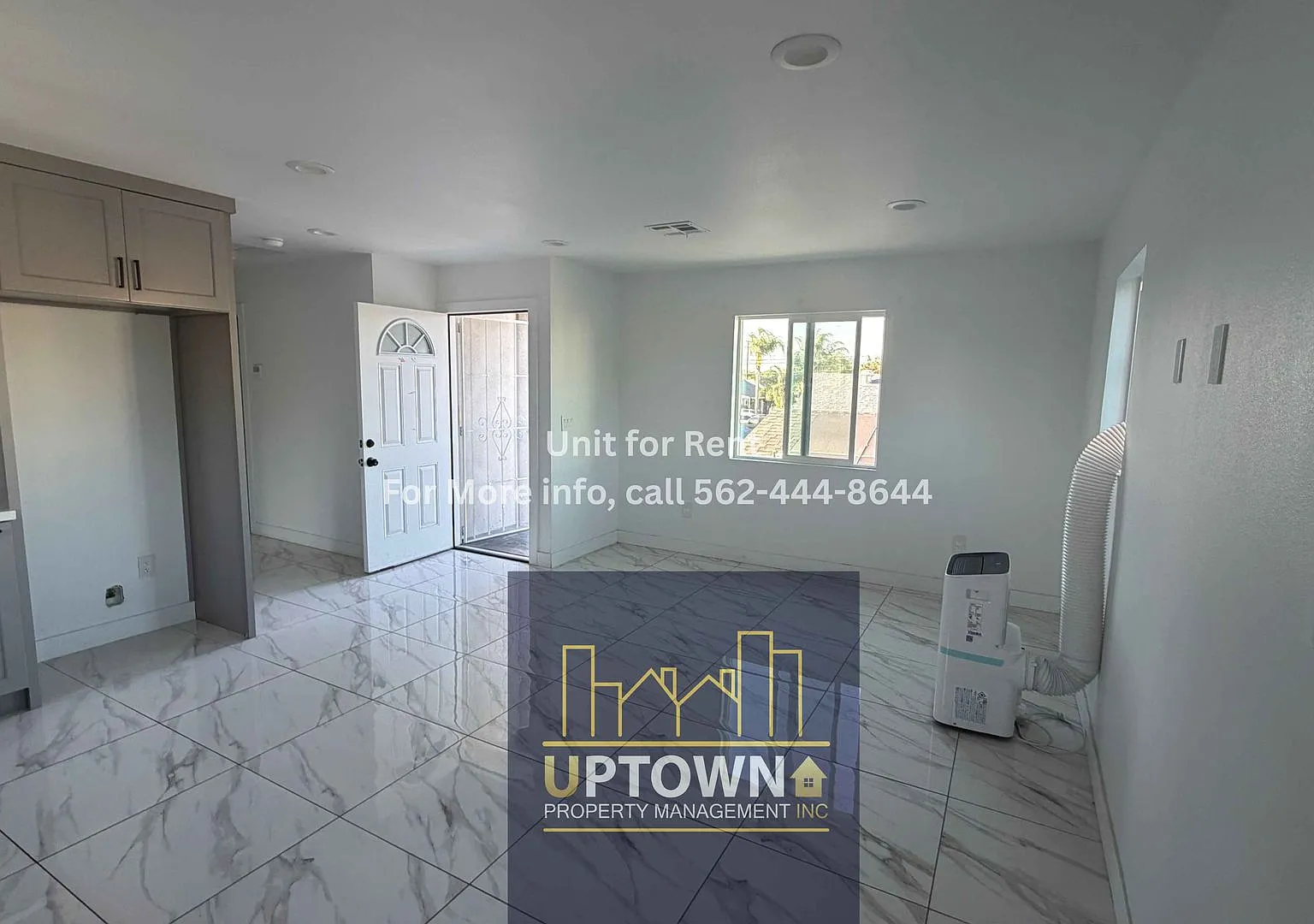 Apartment - 2 Bedrooms / 2 Bath - Bellflower — Photo 4