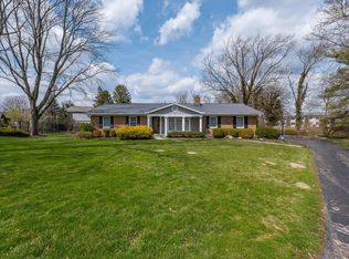 944 Kenchester Ct, Columbus, OH 43220