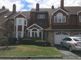 85 Alderberry Ct, Edison, NJ 08820
