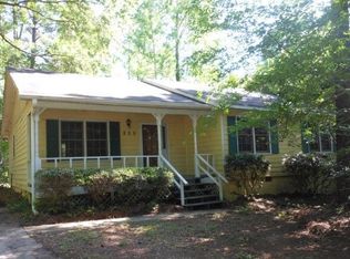 825 Live Oak Ln, Macon, GA