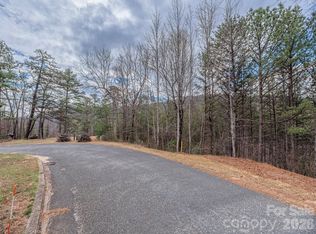 102 Trillium Ln #C3, Black Mountain, NC 28711