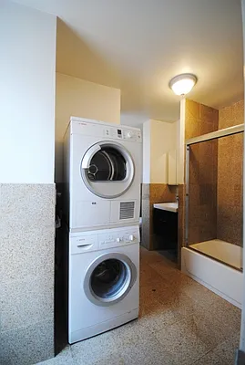 Rented by Bold New York | media 5