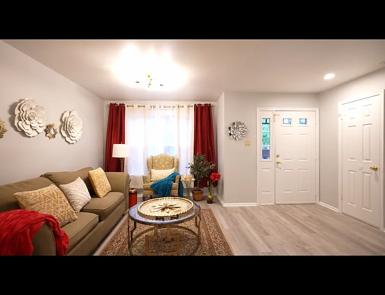 110 Magnolia Ct — Photo 1