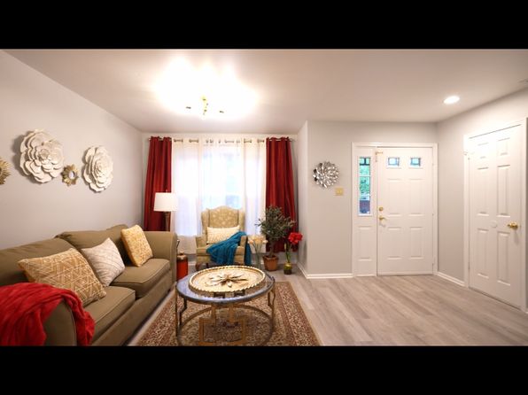 110 Magnolia Ct