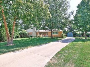 8166 Shadybrook Dr, West Chester, OH 45069