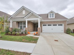1853 Stonewater Dr, Hermitage, TN 37076