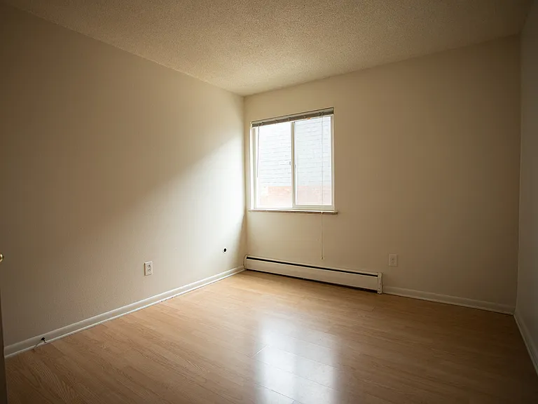 3220 Madison Ave — Photo 44