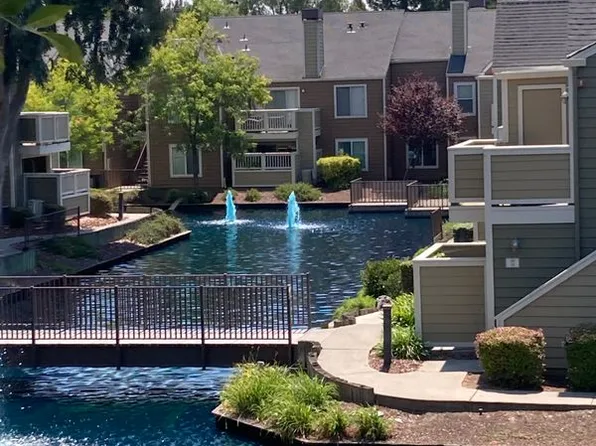 100 Reflections Dr APT 21, San Ramon, CA 94583