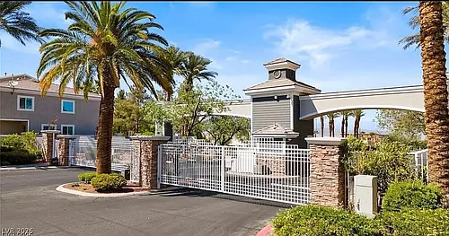 227 Charming Ct Photo 1