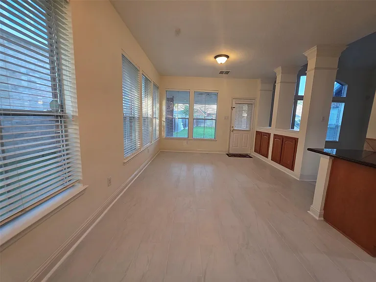 5319 Ashley Way Ct — Photo 11