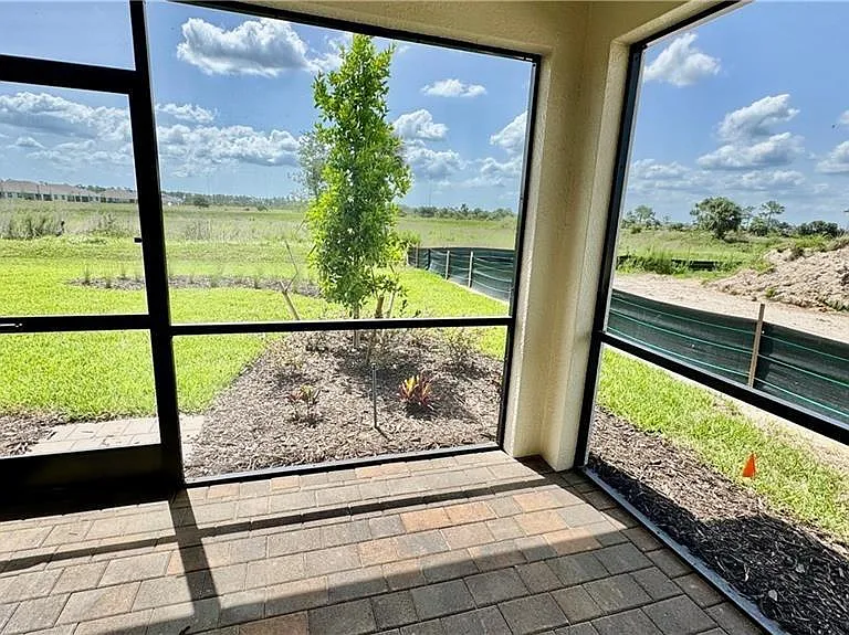 17710 Shade Tree Loop — Photo 26
