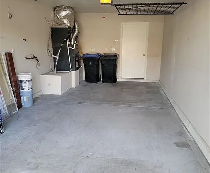 2605 Glen Green Ave — Photo 25
