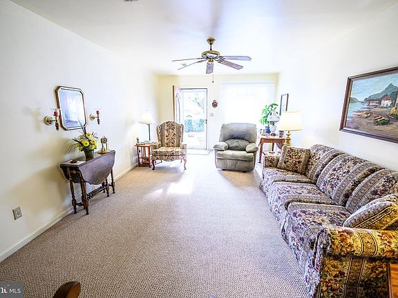 3rd image of 17914 Clubhouse Dr