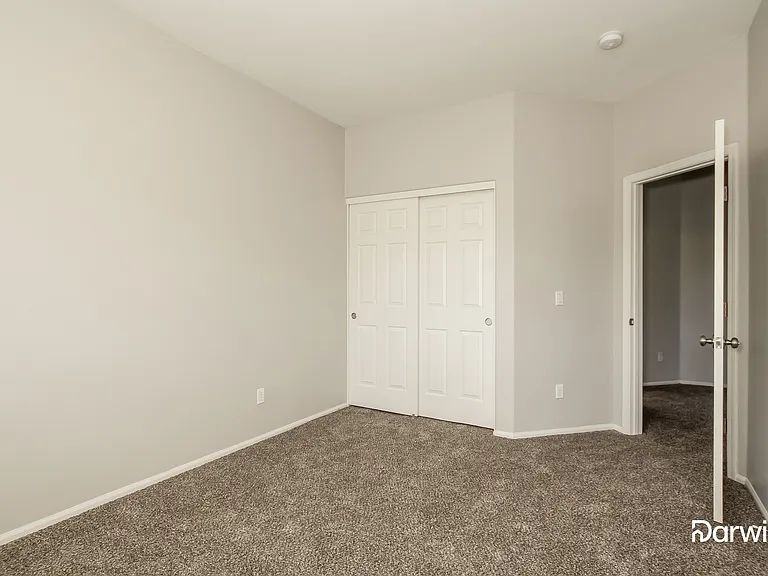 1660 S 172nd Ln — Photo 12