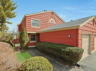 80 Branchwood Ln, Nanuet, NY 10954