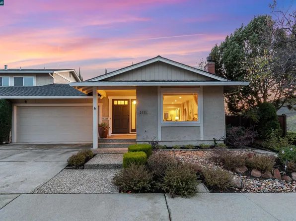 2111 Londonderry Ct, Walnut Creek, CA 94596