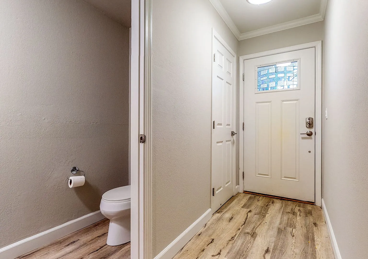 2307 Maher — Photo 2