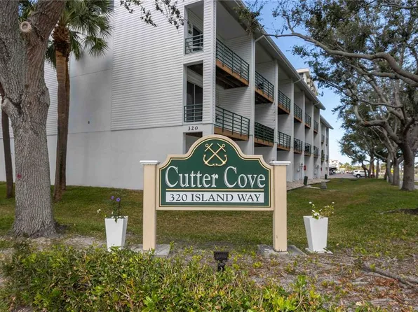 320 Island Way APT 605, Clearwater, FL 33767