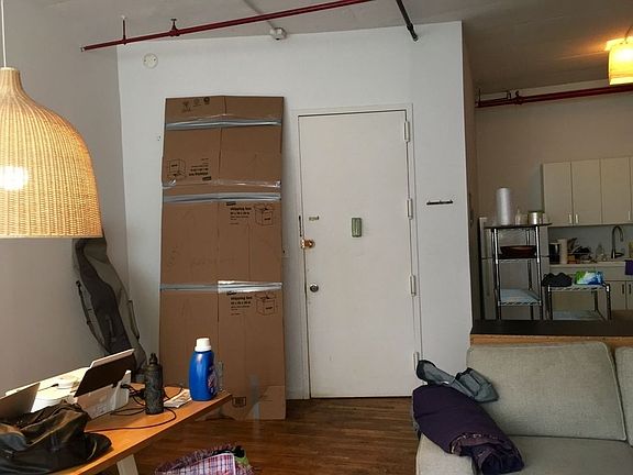 4th image of 315 Berry St APT 110