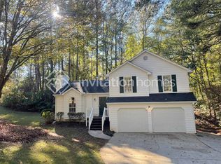 145 King James Dr, Dallas, GA 30157