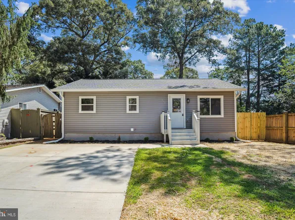 654 Arleigh Rd, Severna Park, MD 21146