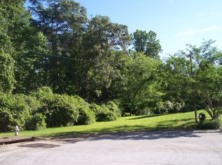 4311 Mountain Glen Trce, Snellville, GA 30039