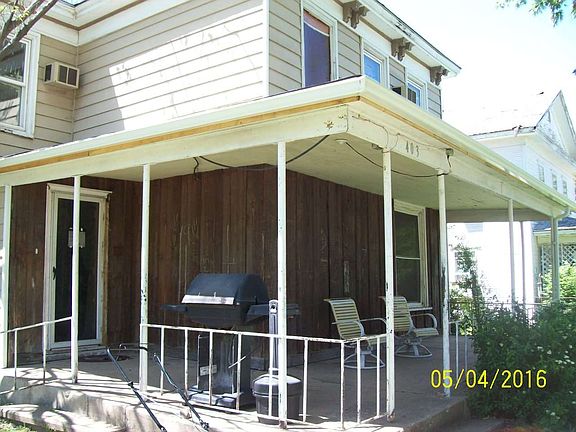 3rd image of 306 W 3rd Ave