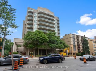 398 Eglinton Ave E #308, Toronto, ON M4P 3H8