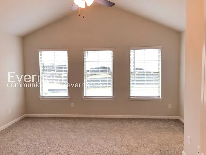 742 Galveston Way — Photo 8