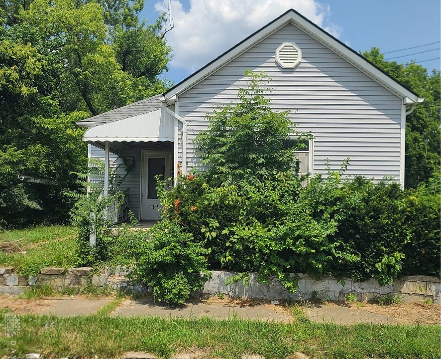 1st image of 713 Edison St