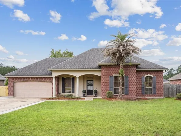 520 Autumn Wind Ln, Mandeville, LA 70471