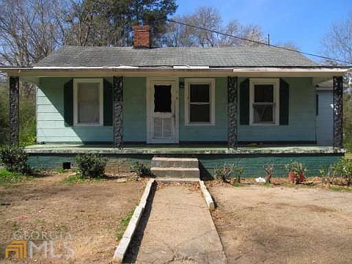 2nd image of 204 Greenough St