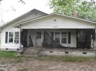 1115 Great Southern Rd, Hazlehurst, MS 39083