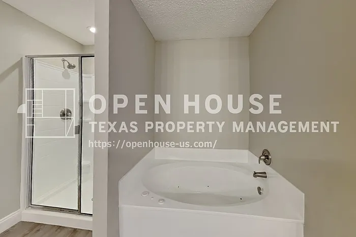 924 Rock Dove Cir — Photo 14