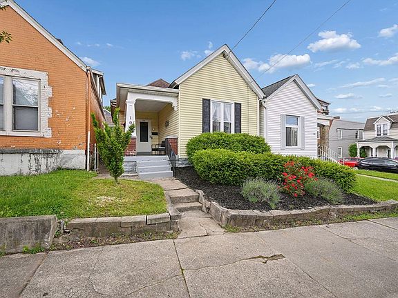 3rd image of 102 Washington Ave