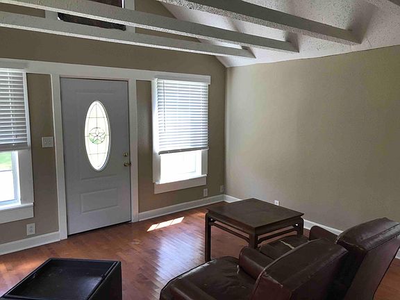 2nd image of 4001 W Park Ave