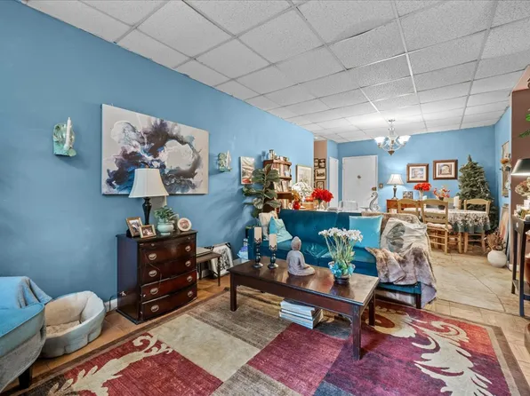 3200 Netherland Avenue image 5 of 18