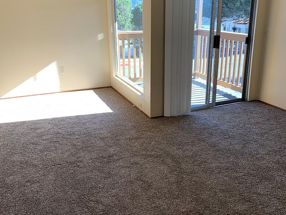 910 Wainwright St 1, Monterey, CA 93940 Zillow