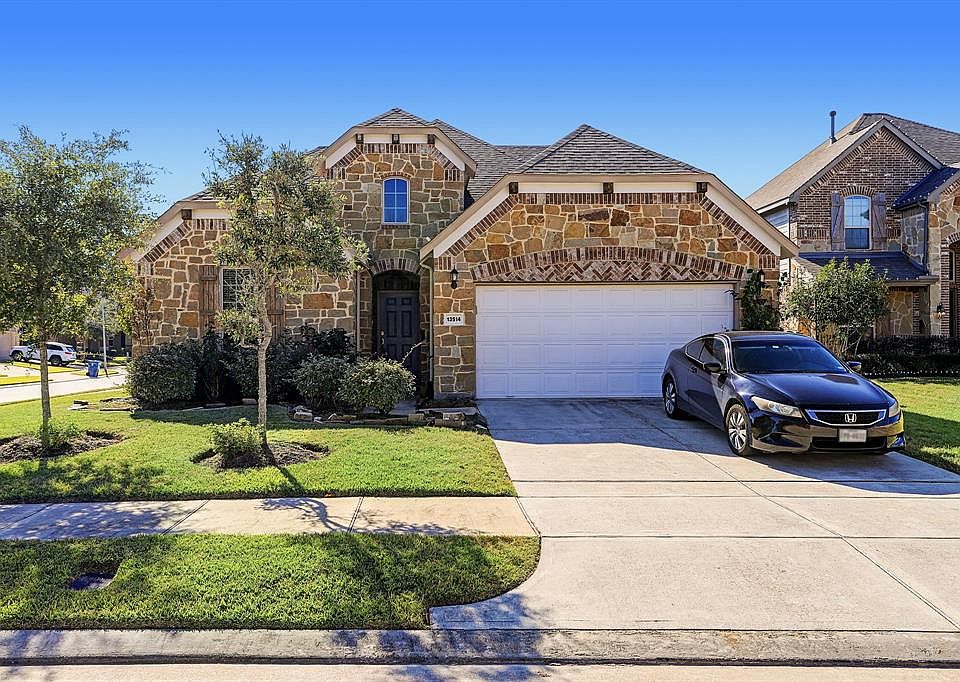 1st image of 13514 Lake Barkley Ln
