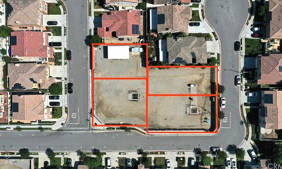 2nd image of 10421 Camellia Ln