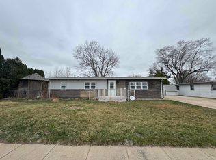 1702 N Sheridan Ave, North Platte, NE 69101