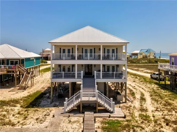 2714 Bienville Blvd, Dauphin Island, AL 36528