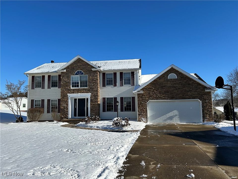 1st image of 1477 Logan Ln
