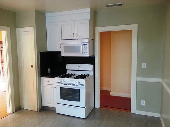 3rd image of 620 Alabama St #A